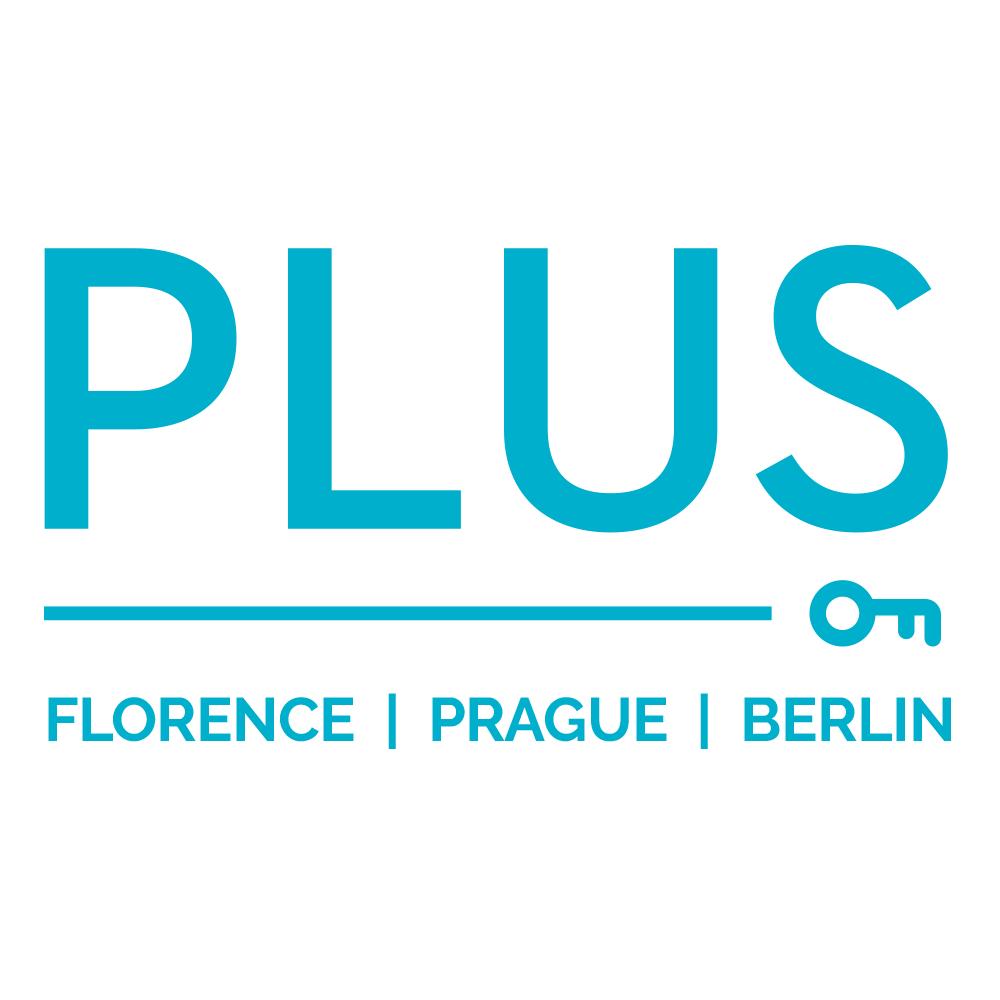 Logo Plus Hostel